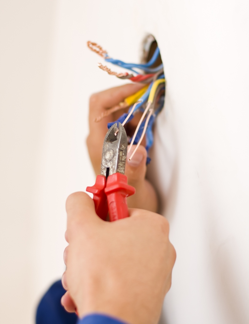 Electricians Tadworth, Kingswood, Mogador, KT20